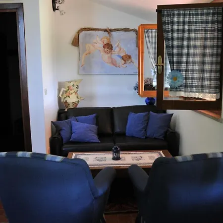 Agriturismo La Casetta Del Sole Çiftlik konaklama Ravigliano