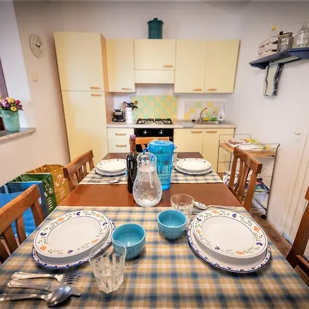 Agriturismo La Casetta Del Sole Çiftlik konaklama Ravigliano