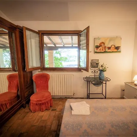 Agriturismo La Casetta Del Sole Séjour à la ferme *
